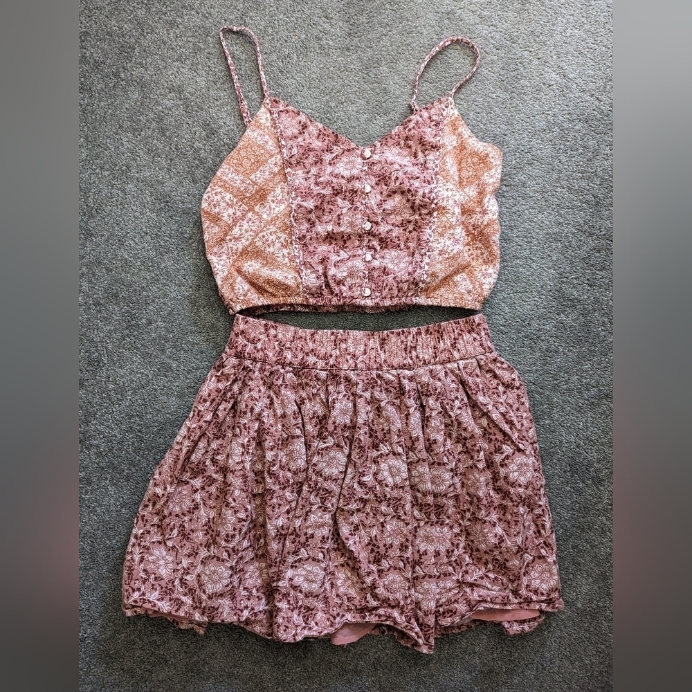 AMERICAN Eagle mini skirt and crop top XS/S